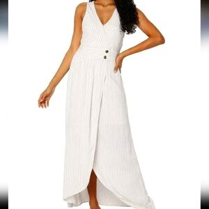 Elegant White Striped Maxi Dress